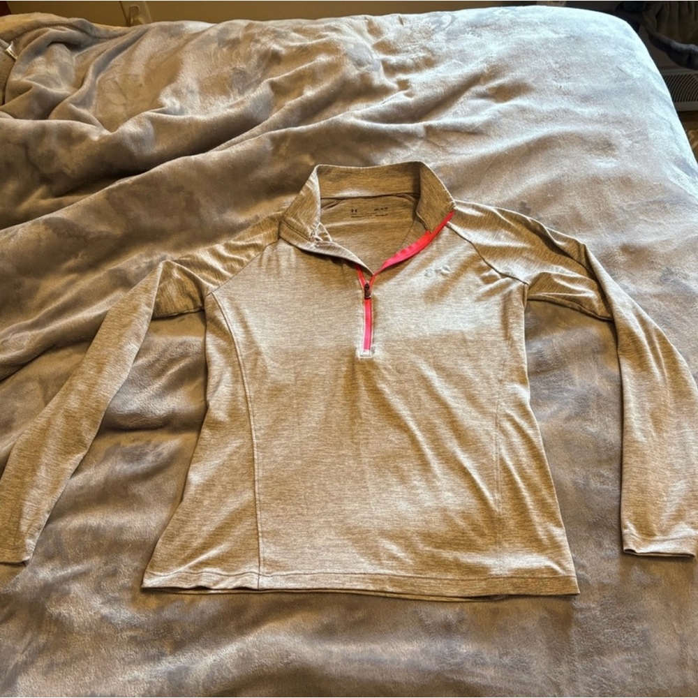 Under Armour Women’s Long Sleeve Top